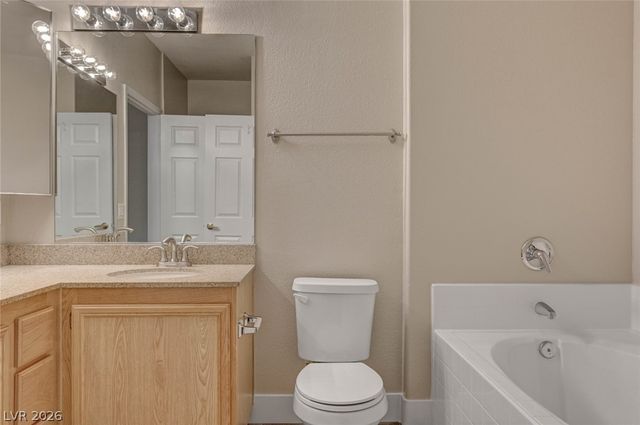 10550 West ALEXANDER Road 2216, Las Vegas, NV 89129