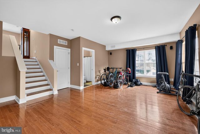 237 GAY ST, Philadelphia, PA 19128