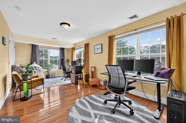 237 GAY ST, Philadelphia, PA 19128