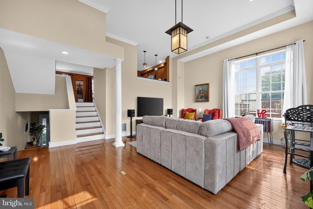 237 GAY ST, Philadelphia, PA 19128