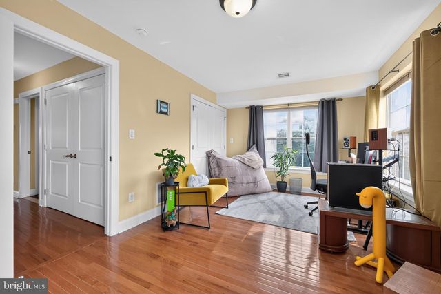 237 GAY ST, Philadelphia, PA 19128