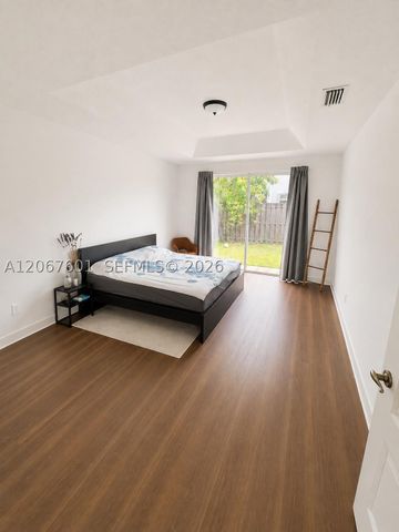 9763 NW 29th St, Doral, FL 33172