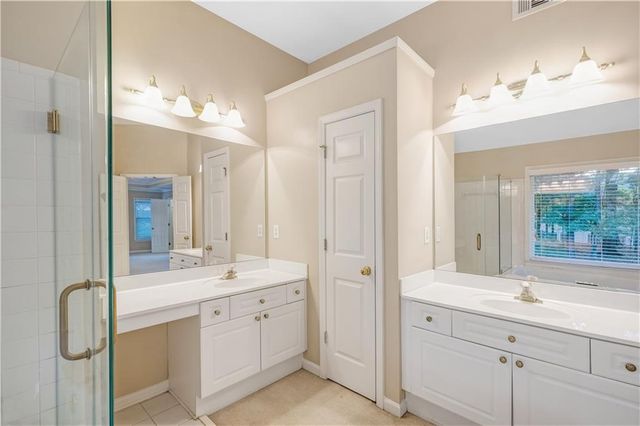 4310 canterbury walk Drive, Duluth, GA 30097