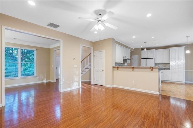4310 canterbury walk Drive, Duluth, GA 30097