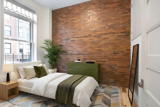 163 Newbury Street 1, Boston, MA 02116