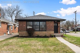 12751 Oak Park Boulevard, Oak Park, MI 48237
