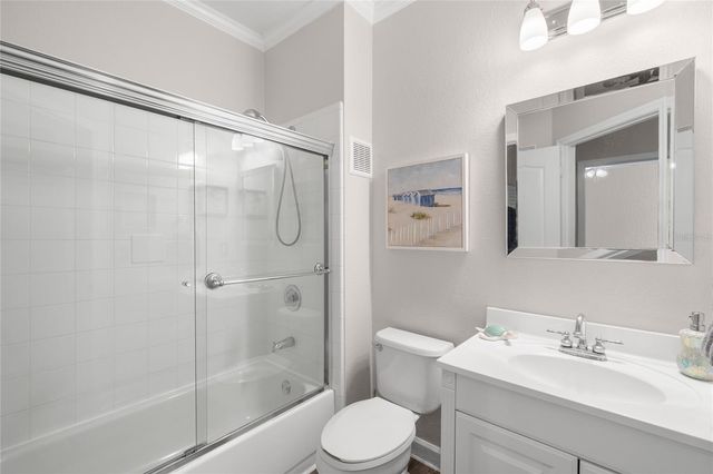 726 SEAGATE DRIVE 726, Tampa, FL 33602