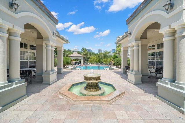 726 SEAGATE DRIVE 726, Tampa, FL 33602