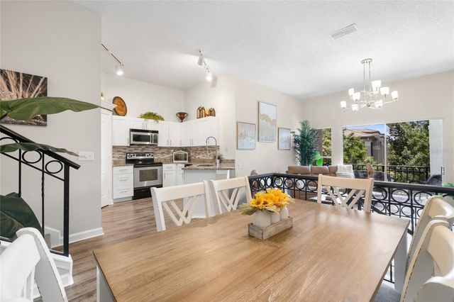 726 SEAGATE DRIVE 726, Tampa, FL 33602