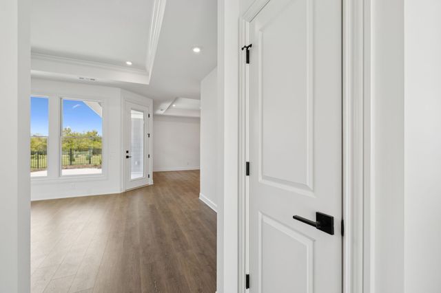 512 Restoration Drive, Smyrna, TN 37167