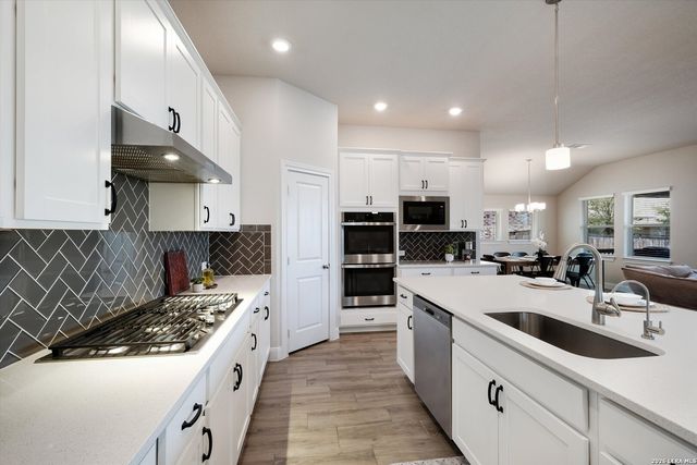 12834 Fort Belknap, San Antonio, TX 78245