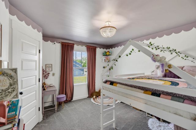 607 Ballard Dr, White House, TN 37188