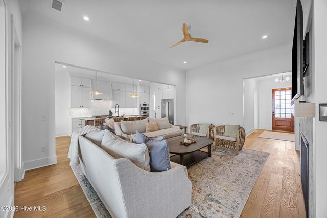 628 Waterstone Drive, Wilmington, NC 28411