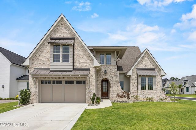 628 Waterstone Drive, Wilmington, NC 28411