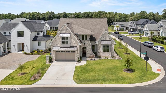 628 Waterstone Drive, Wilmington, NC 28411