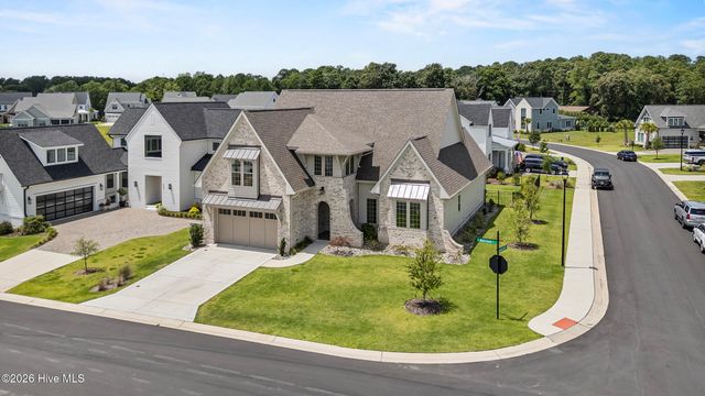 628 Waterstone Drive, Wilmington, NC 28411