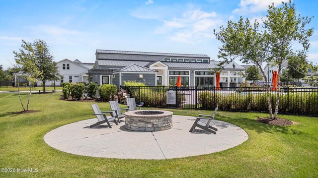 628 Waterstone Drive, Wilmington, NC 28411
