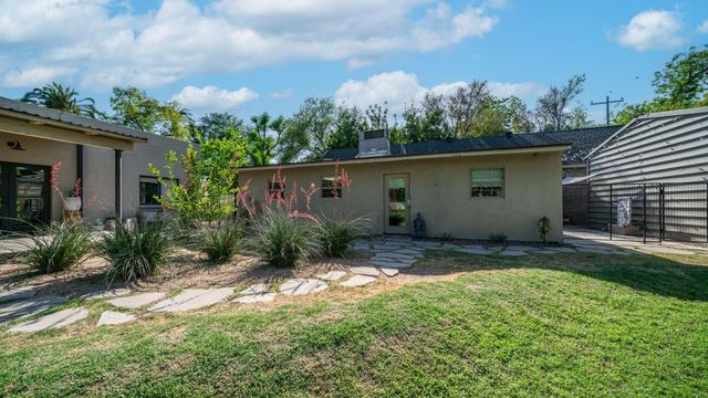 20 W Medlock Drive, Phoenix, AZ 85013