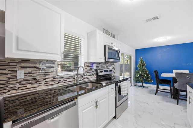 1651 MESSINA AVENUE, Orlando, FL 32811