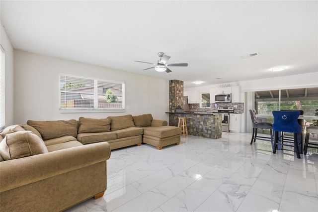 1651 MESSINA AVENUE, Orlando, FL 32811