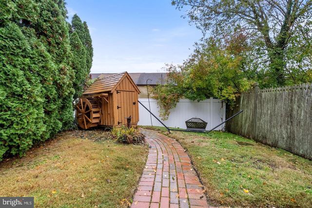 226 FARLEIGH CT, Langhorne, PA 19047