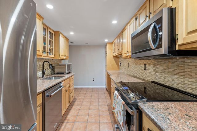 226 FARLEIGH CT, Langhorne, PA 19047