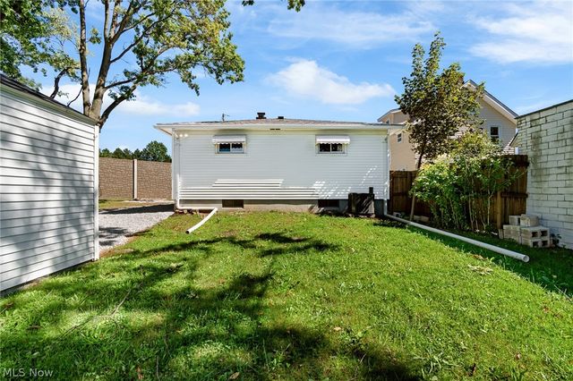 634 Parkview Avenue, Akron, OH 44310