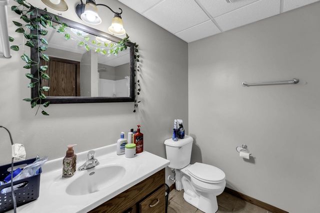 2328 Brookstone LANE, Waukesha, WI 53188