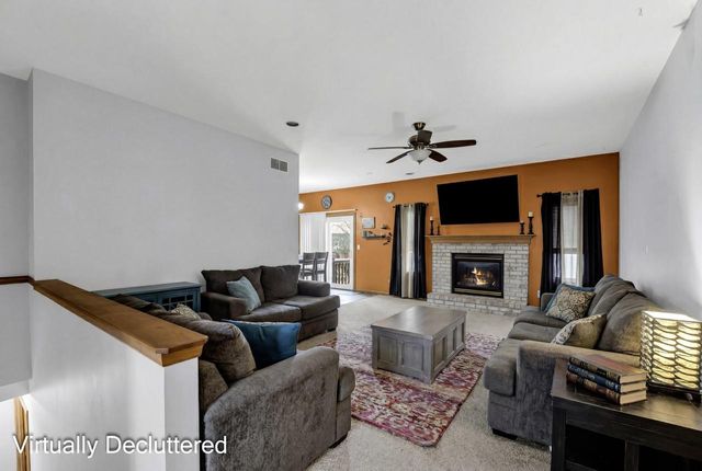 2328 Brookstone LANE, Waukesha, WI 53188