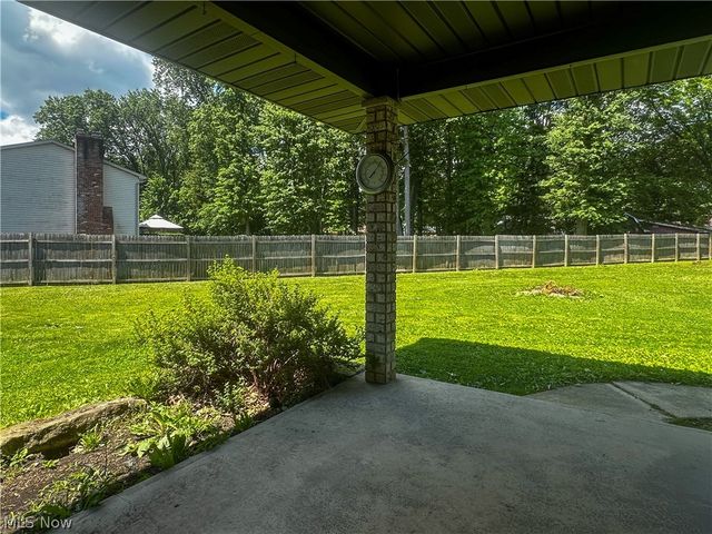 1060 Broadway Avenue SE, Warren, OH 44484