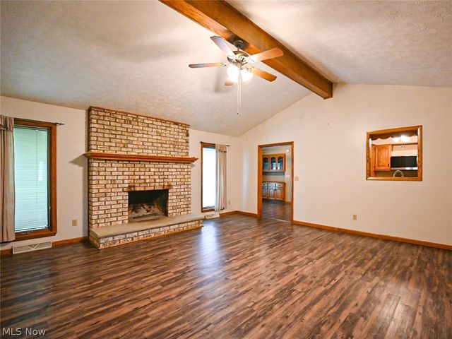 1060 Broadway Avenue SE, Warren, OH 44484