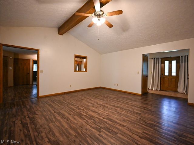 1060 Broadway Avenue SE, Warren, OH 44484