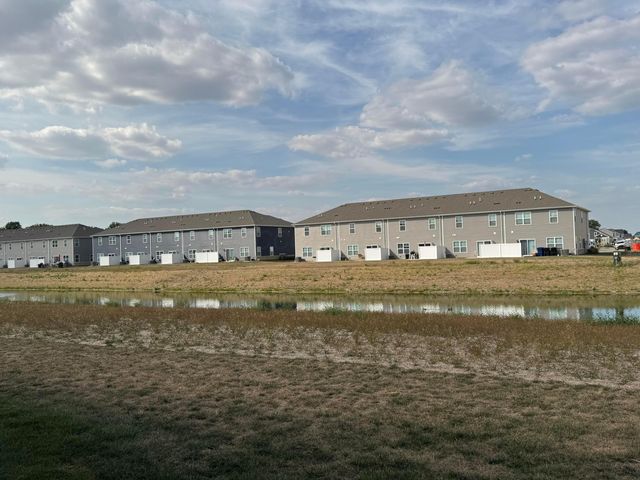 6318 Marinelli Drive S, Columbus, OH 43228