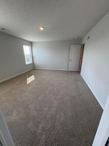 6318 Marinelli Drive S, Columbus, OH 43228