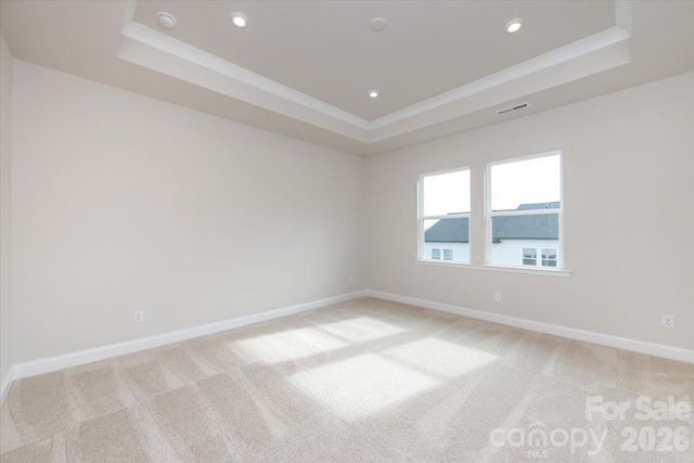 909 Archway Lane, Charlotte, NC 28217