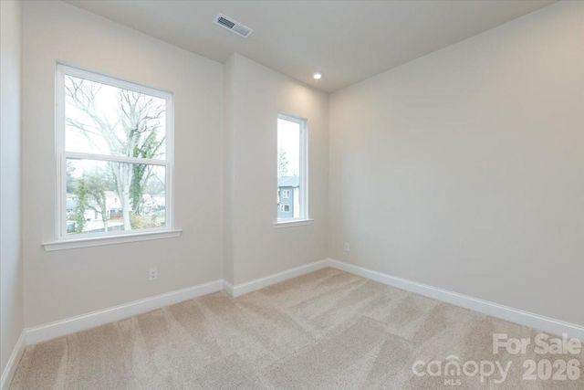 909 Archway Lane, Charlotte, NC 28217