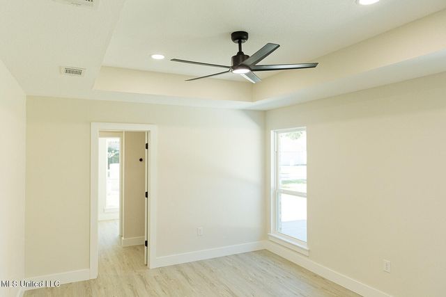 1705 Barracuda Drive, Gautier, MS 39553