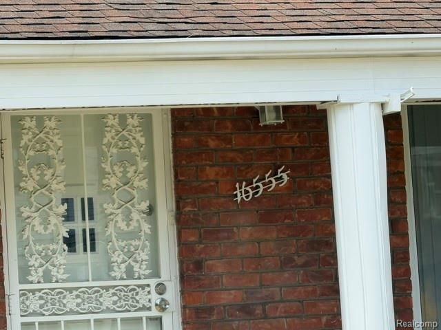 16555 Sussex Street, Detroit, MI 48235