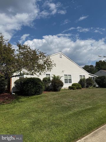 38 PINECREST DR, Deptford, NJ 08096