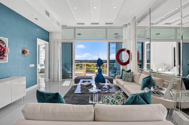 20155 Boca West Drive Ph-b904, Boca Raton, FL 33434