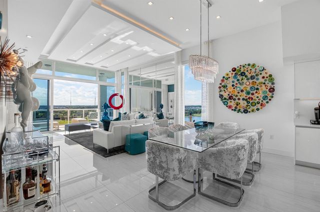20155 Boca West Drive Ph-b904, Boca Raton, FL 33434