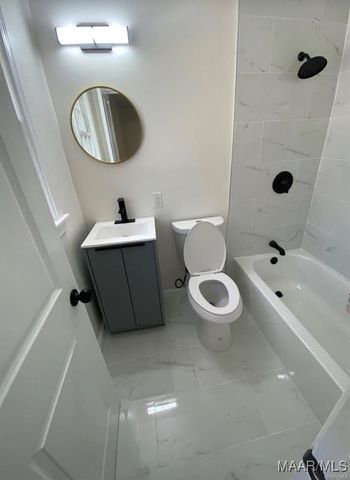 315 Bellehurst Drive, Montgomery, AL 36109