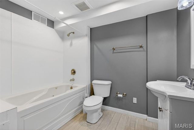 25 September Street, Moscow Mills, MO 63362