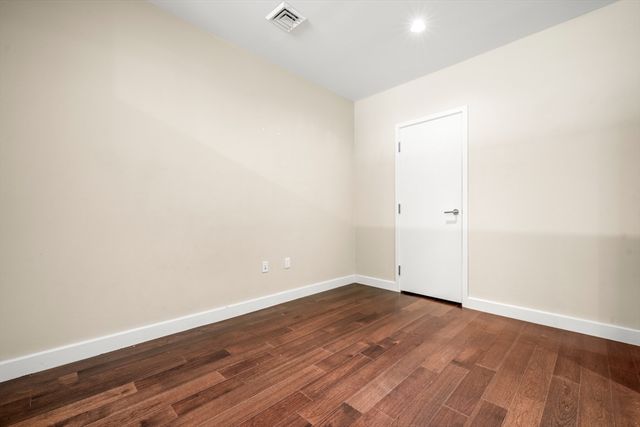 43 Westland Avenue 202, Boston, MA 02115