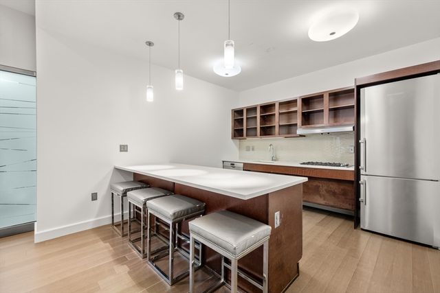 43 Westland Avenue 202, Boston, MA 02115