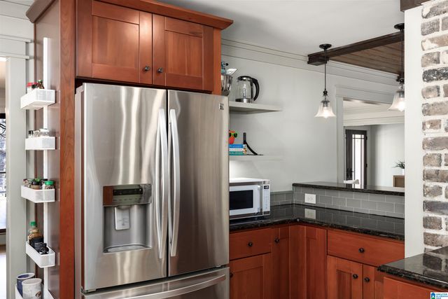 1228 VISTA LANE, Vestavia Hills, AL 35216