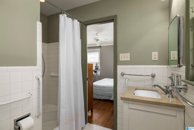 1228 VISTA LANE, Vestavia Hills, AL 35216