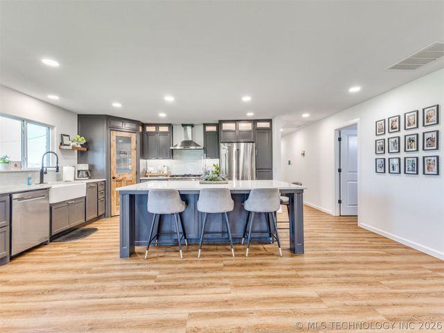 5123 N 116th West Avenue, Sand Springs, OK 74063