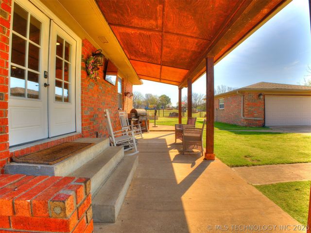 5123 N 116th West Avenue, Sand Springs, OK 74063