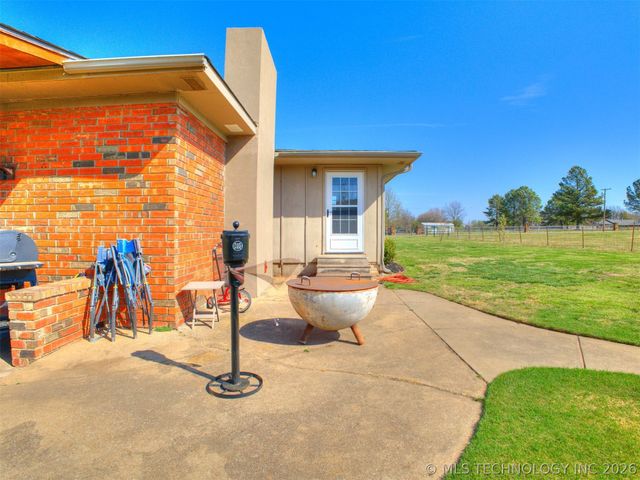 5123 N 116th West Avenue, Sand Springs, OK 74063